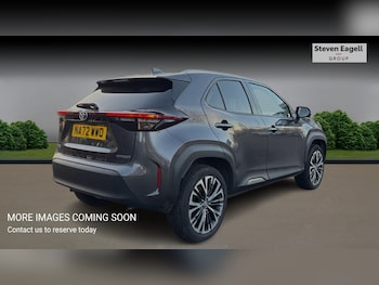 Used Toyota Yaris Cross 2022 for sale - 76714765: Photo