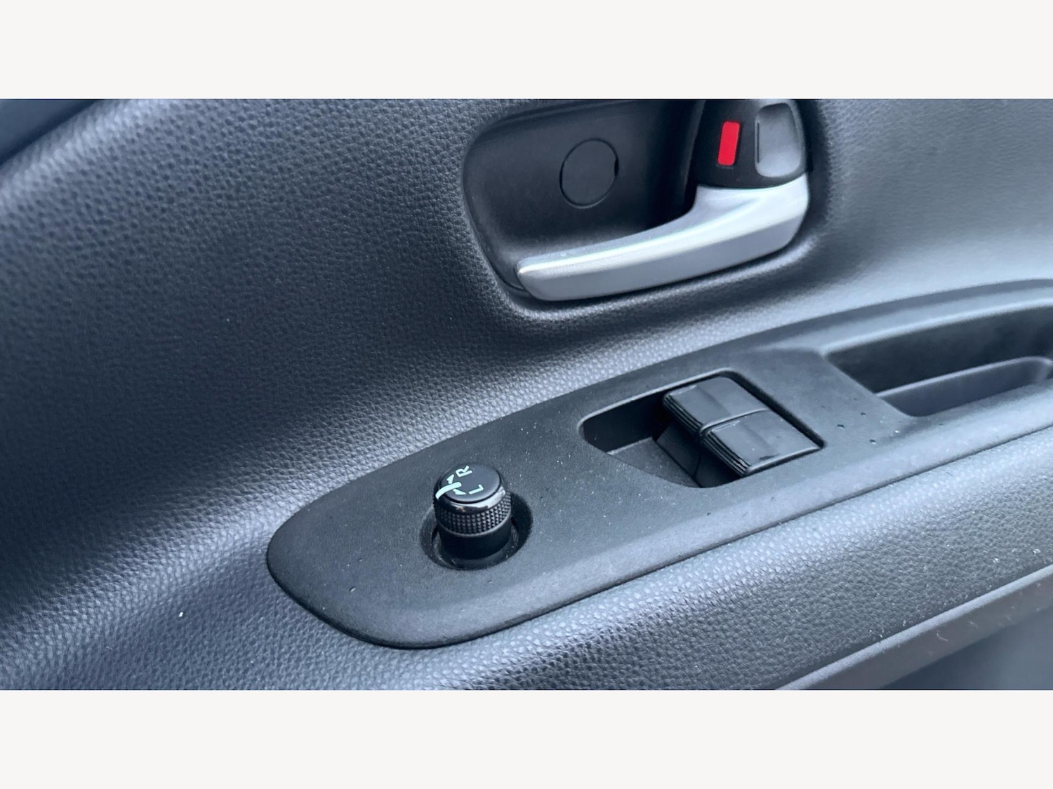 Used Toyota Aygo X 2024 for sale - 77230575: Photo 24