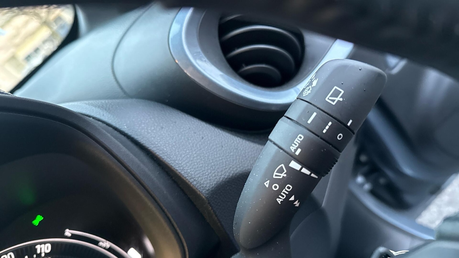 Used Toyota Aygo X 2024 for sale - 77230575: Photo 37