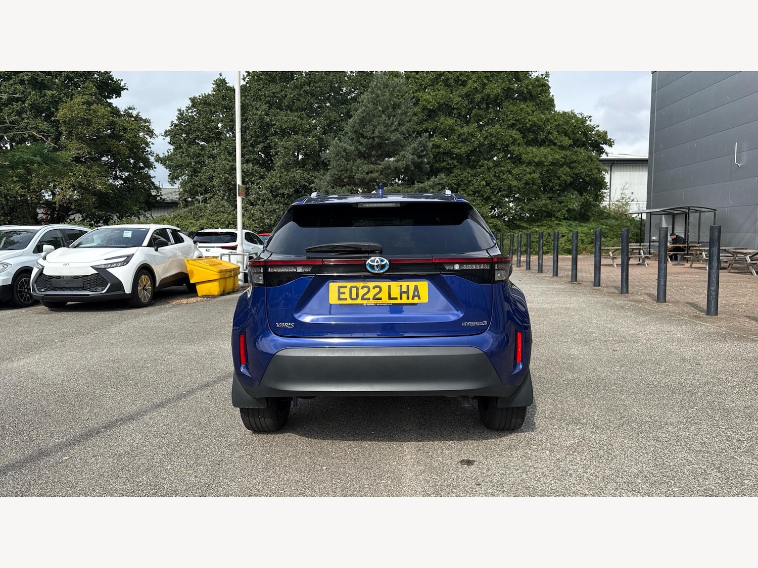 Vehicle 21