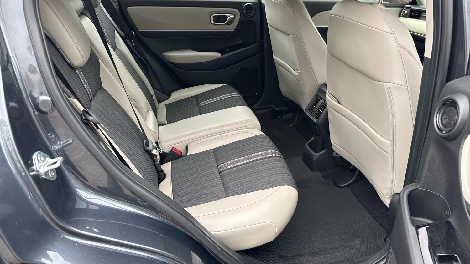 Used Honda HR-V 2023 for sale - 75978338: Photo 35