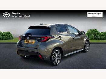 Used Toyota Yaris 2023 for sale - 78535370: Photo