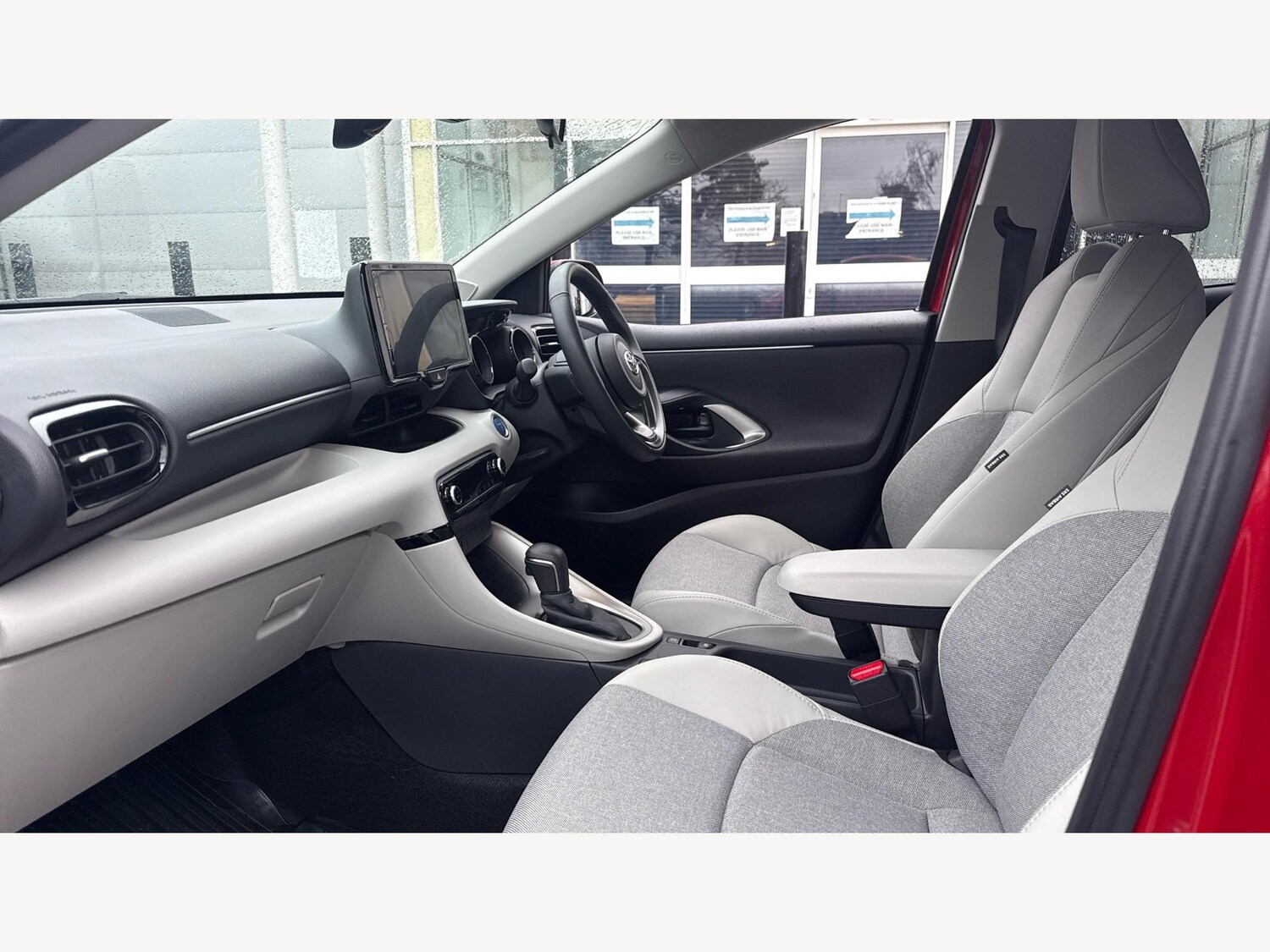 Used Toyota Yaris for sale - 77229595: Photo 12