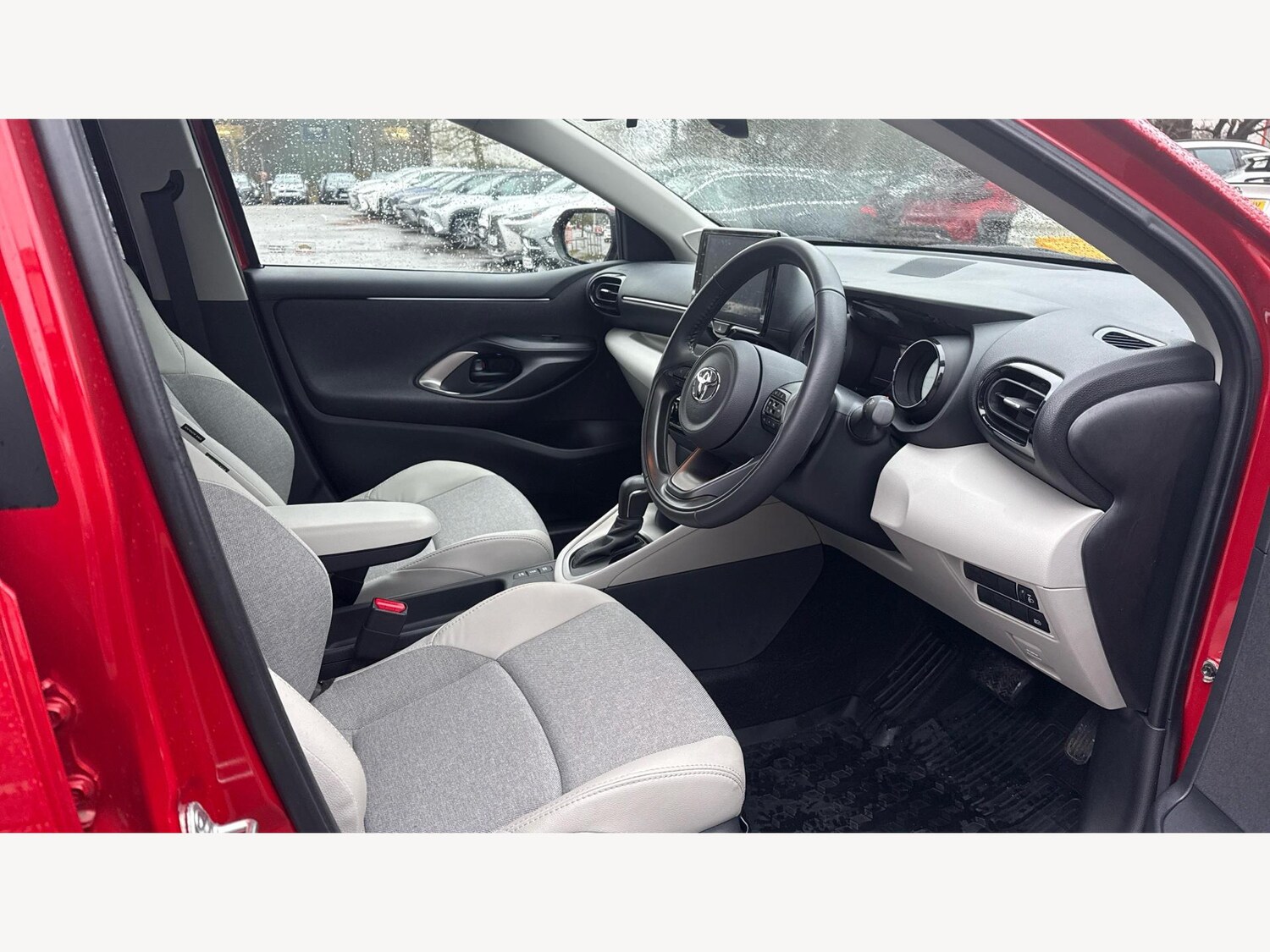 Used Toyota Yaris for sale - 77229595: Photo 13