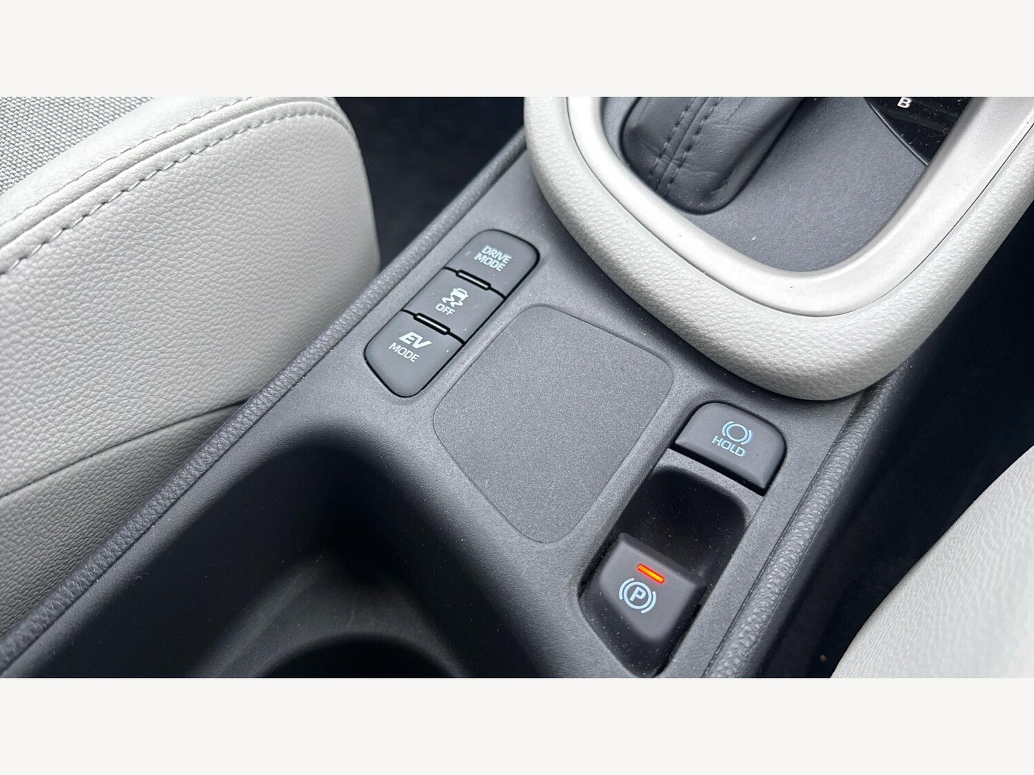 Used Toyota Yaris for sale - 77229595: Photo 29