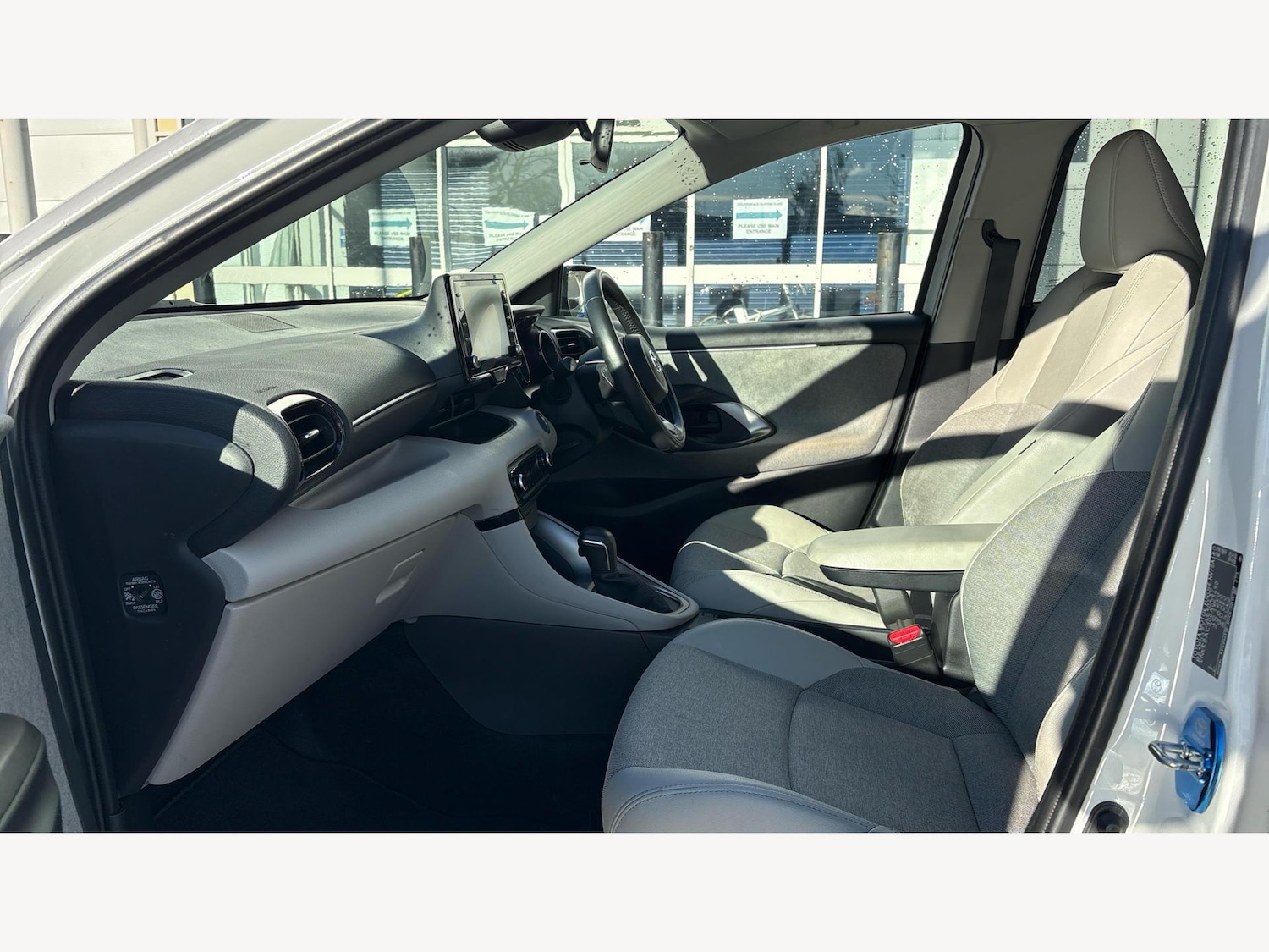 Used Toyota Yaris 2020 for sale - 77424851: Photo 12