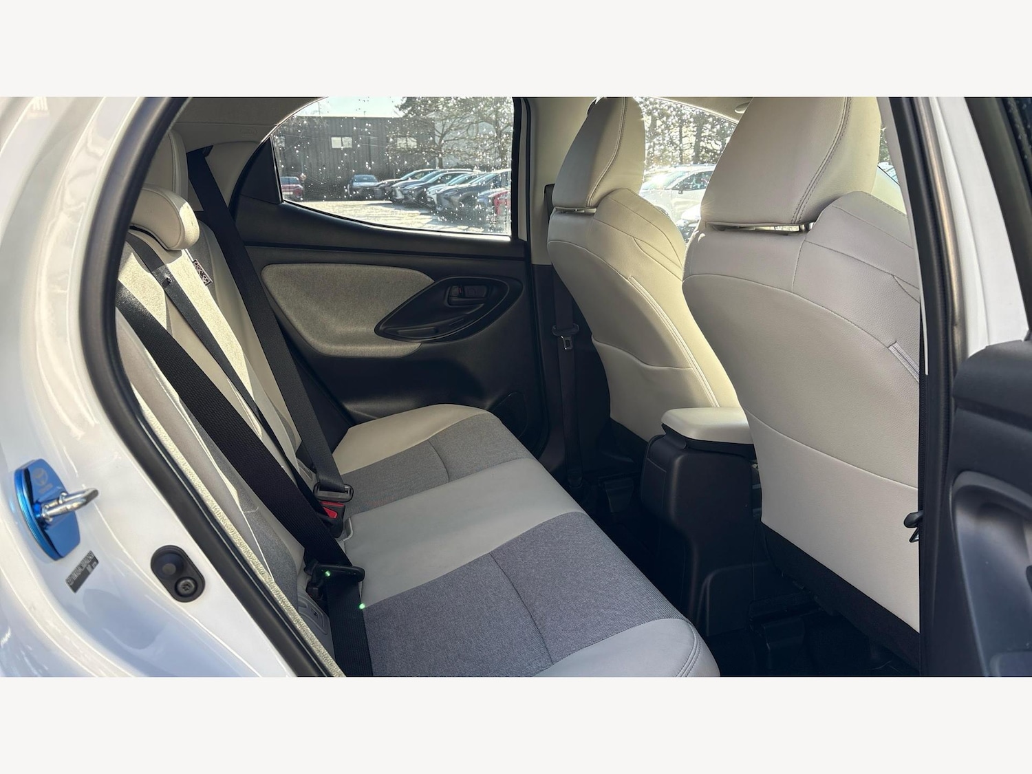 Used Toyota Yaris 2020 for sale - 77424851: Photo 14