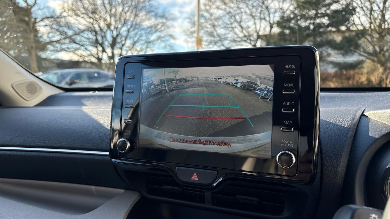 Used Toyota Yaris 2020 for sale - 77424851: Photo 36