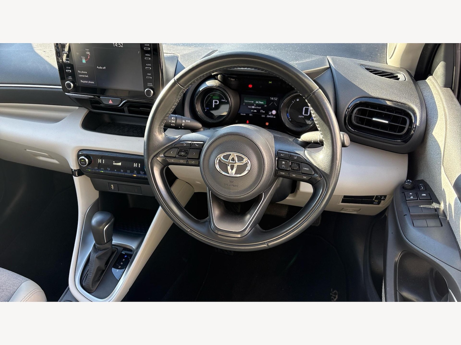 Used Toyota Yaris 2020 for sale - 77424851: Photo 8