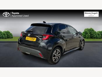 Used Toyota Yaris 2023 for sale - 79808220: Photo
