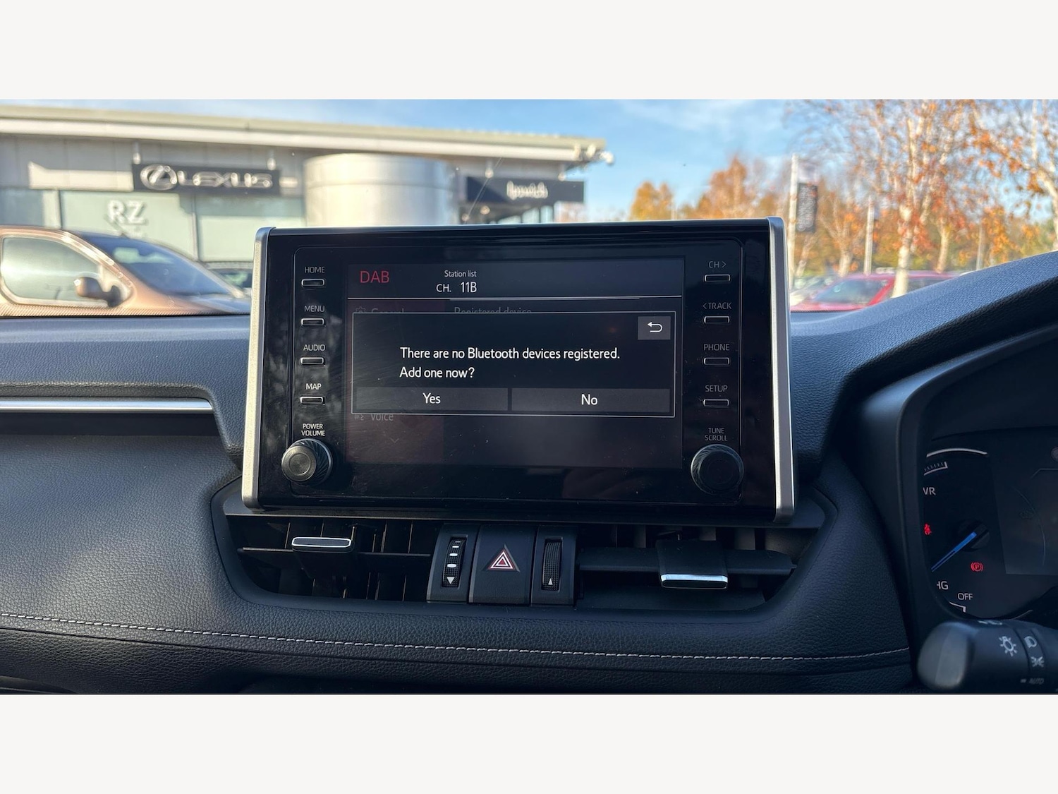 Used Toyota RAV4 2021 for sale - 76473383: Photo 25