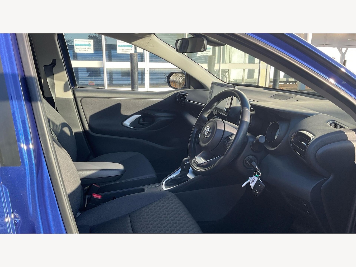 Used Toyota Yaris 2023 for sale - 77097866: Photo 13