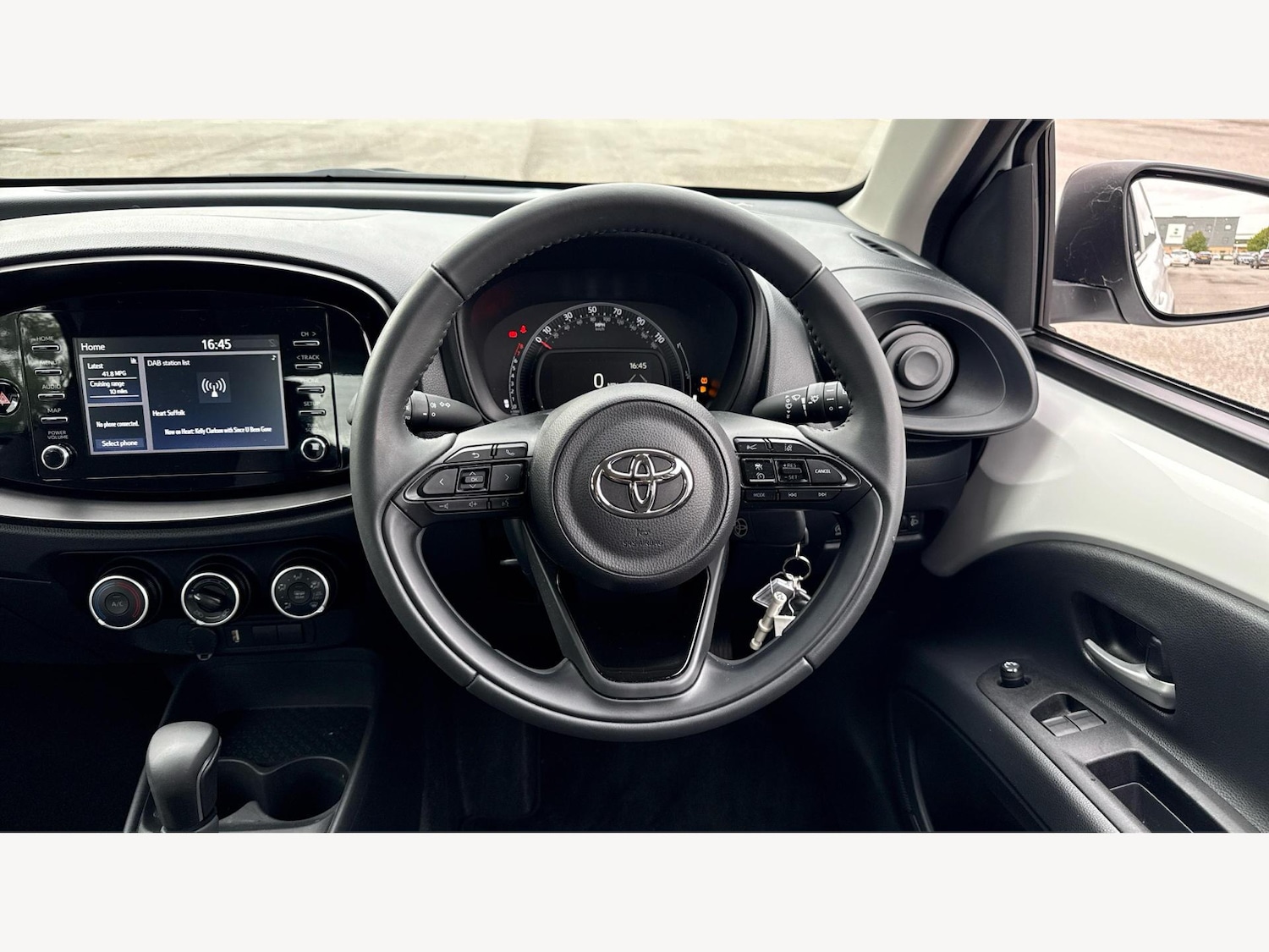 Used Toyota Aygo X 2023 for sale - 77646954: Photo 8