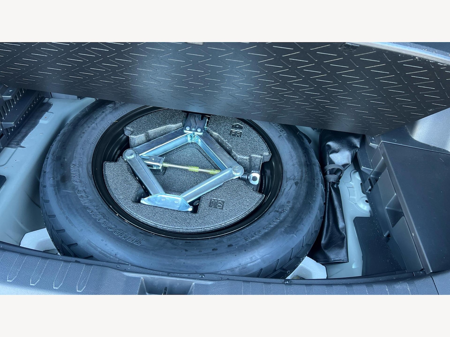 Used Toyota RAV4 2023 for sale - 76912758: Photo 22