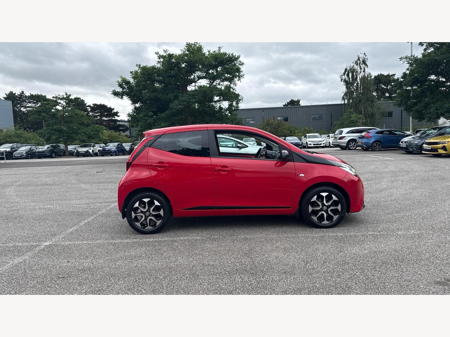 Used Toyota AYGO for sale - 76996685: Photo 18
