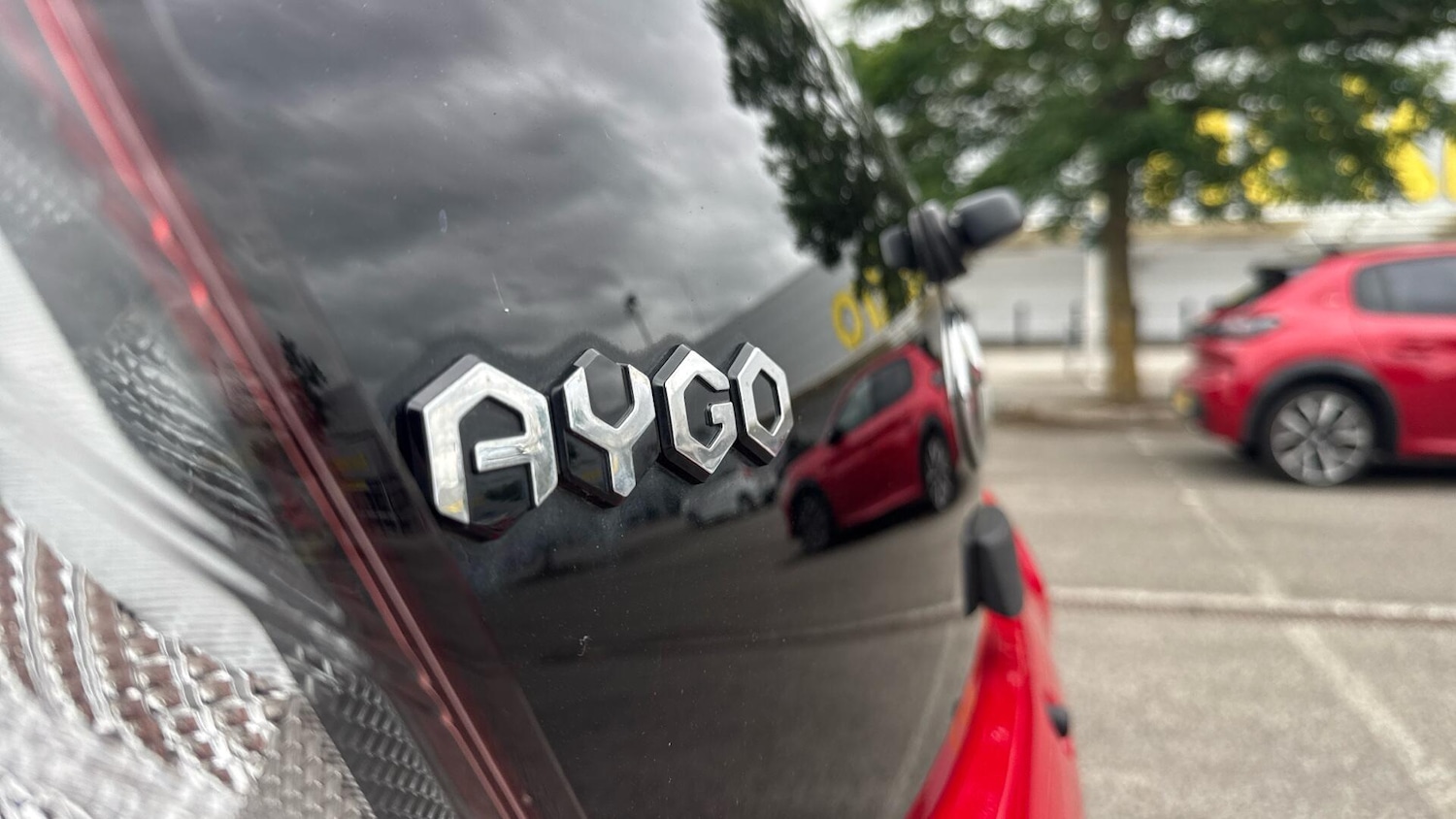 Used Toyota AYGO for sale - 76996685: Photo 34