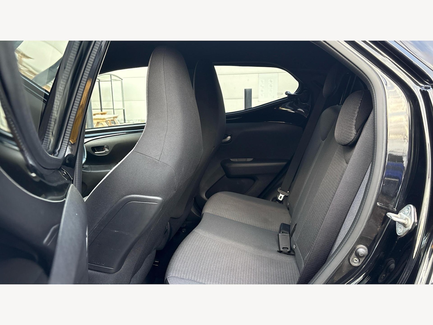 Used Toyota AYGO 2021 for sale - 76850116: Photo 15