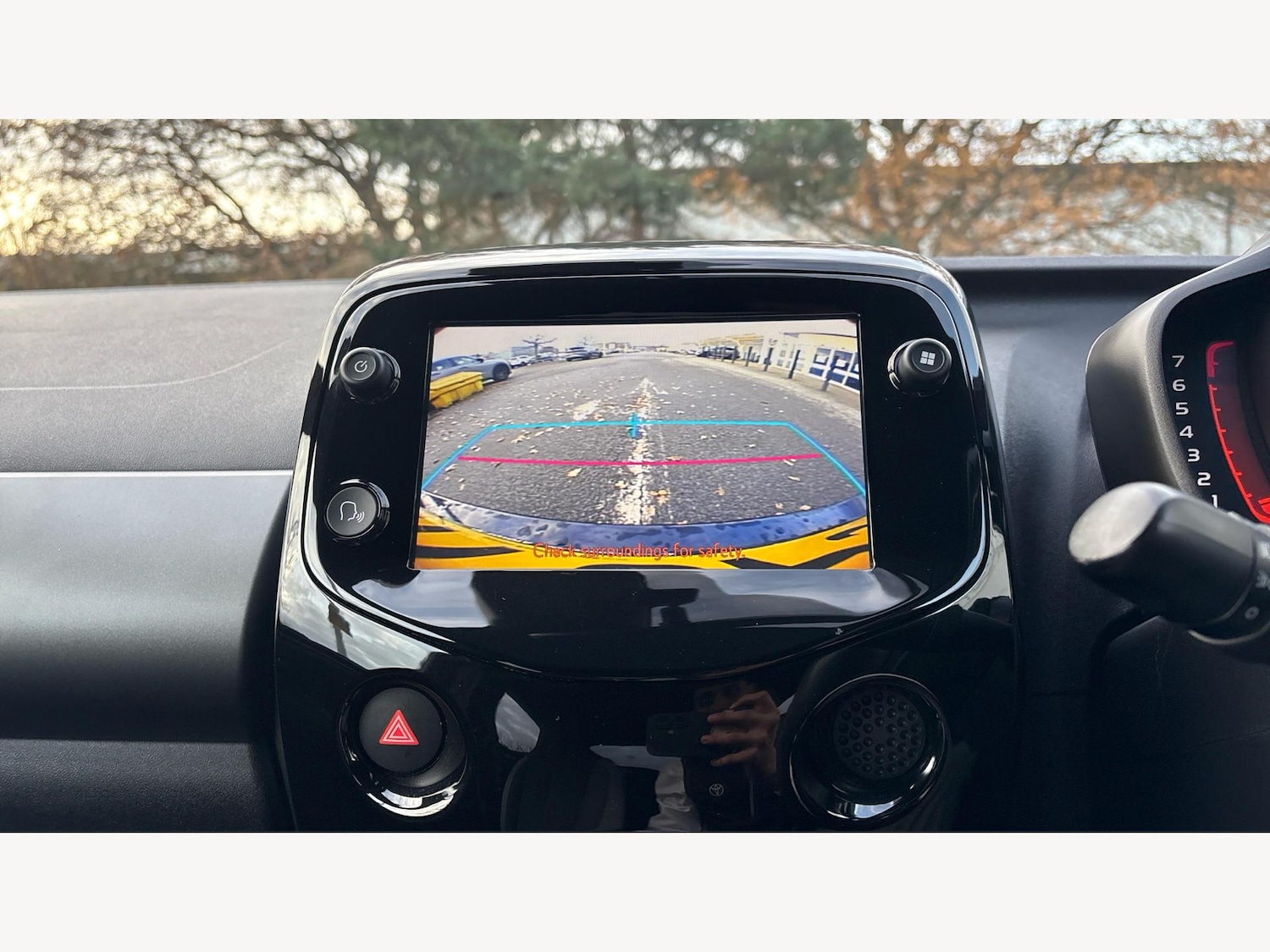 Used Toyota AYGO 2021 for sale - 76850116: Photo 25