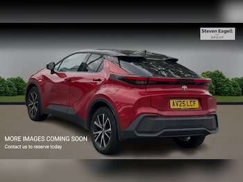 Used Toyota C-HR 2025 for sale - 76246659: Photo 2
