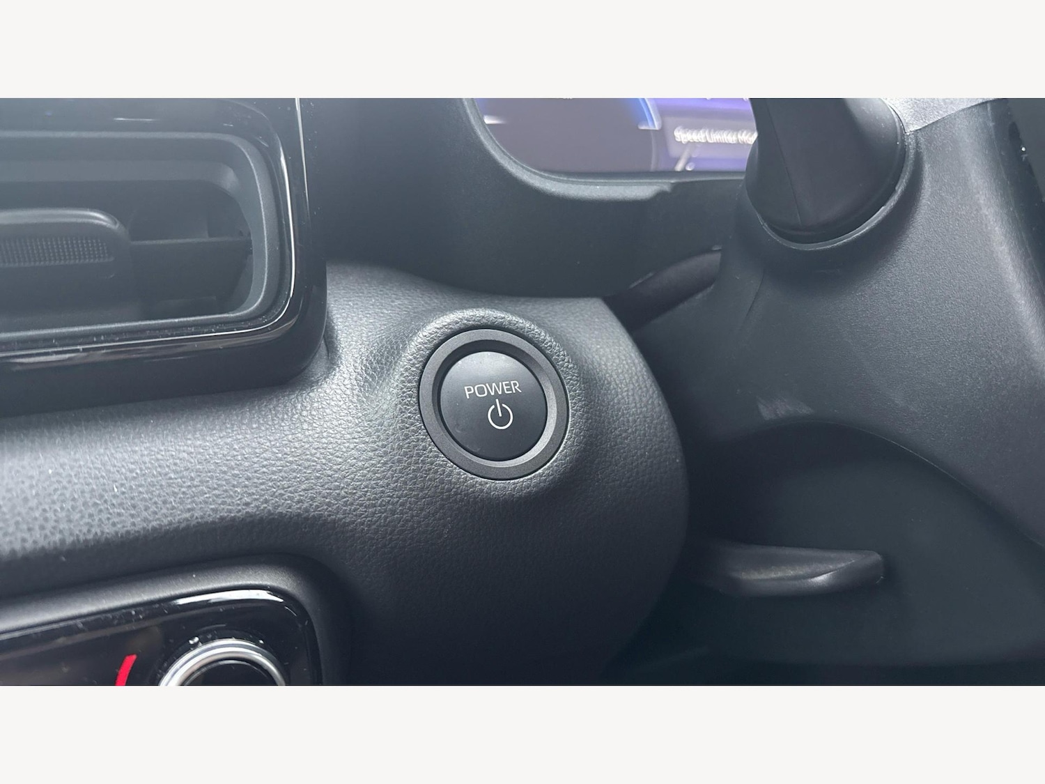 Used Toyota Yaris 2024 for sale - 76592236: Photo 28