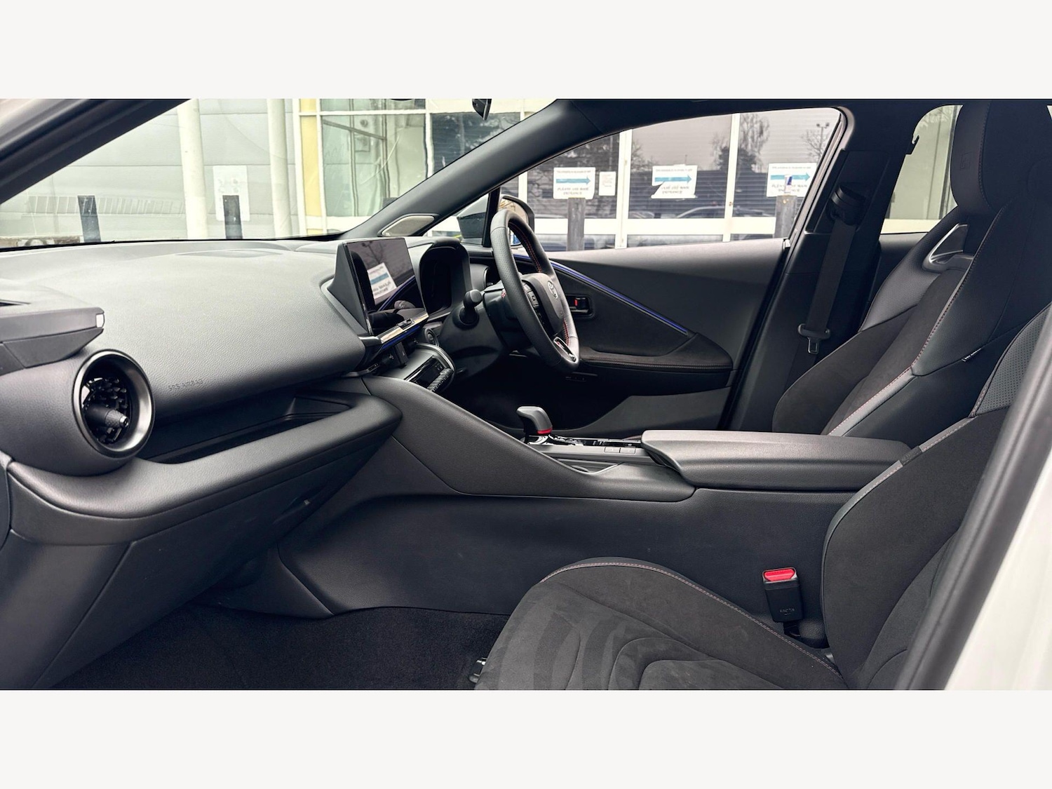 Used Toyota C-HR for sale - 77793390: Photo 12