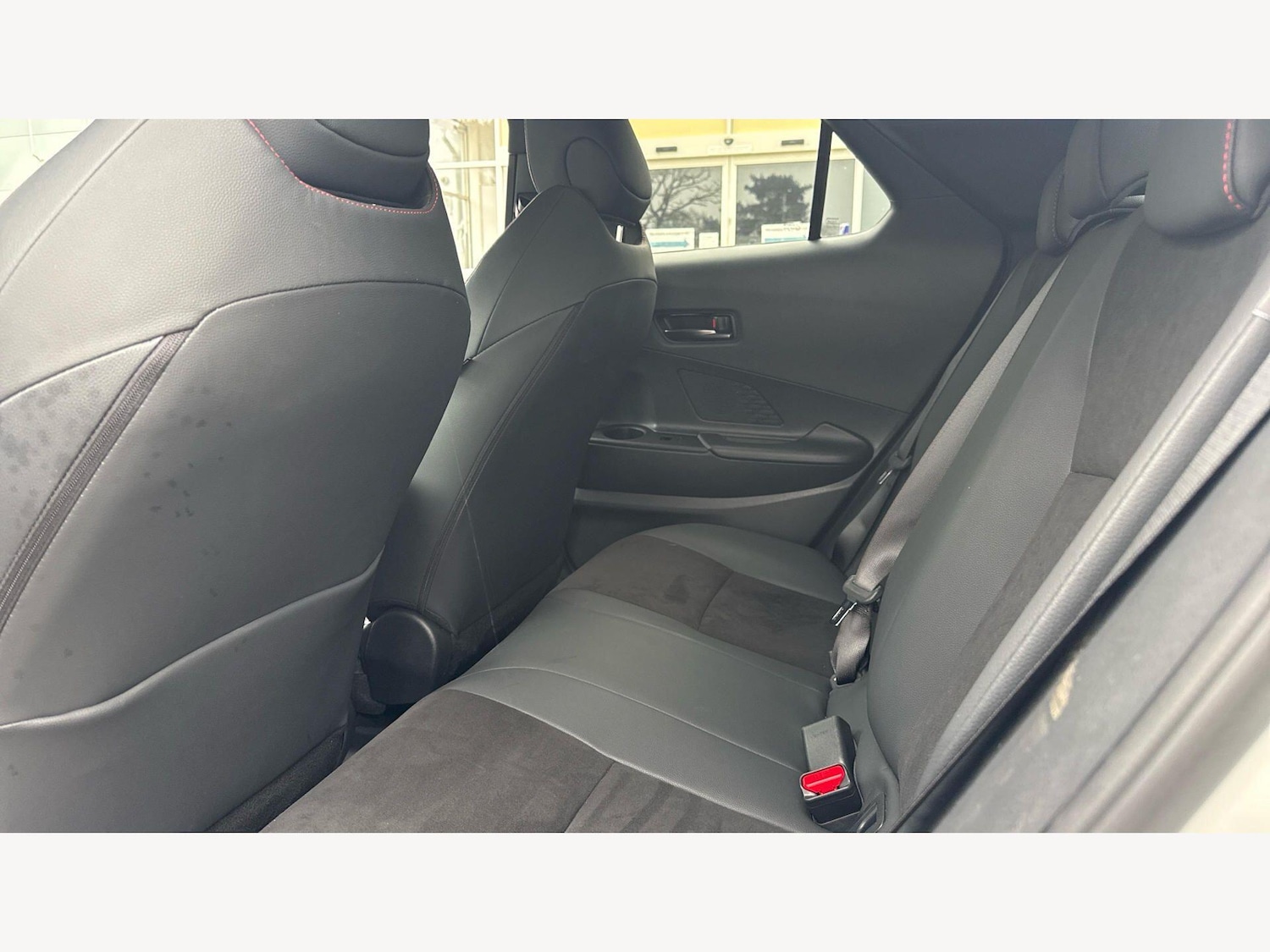 Used Toyota C-HR for sale - 77793390: Photo 15