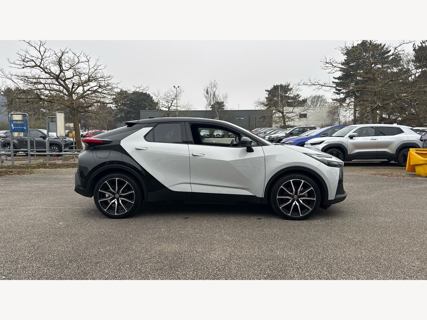 Used Toyota C-HR for sale - 77793390: Photo 18