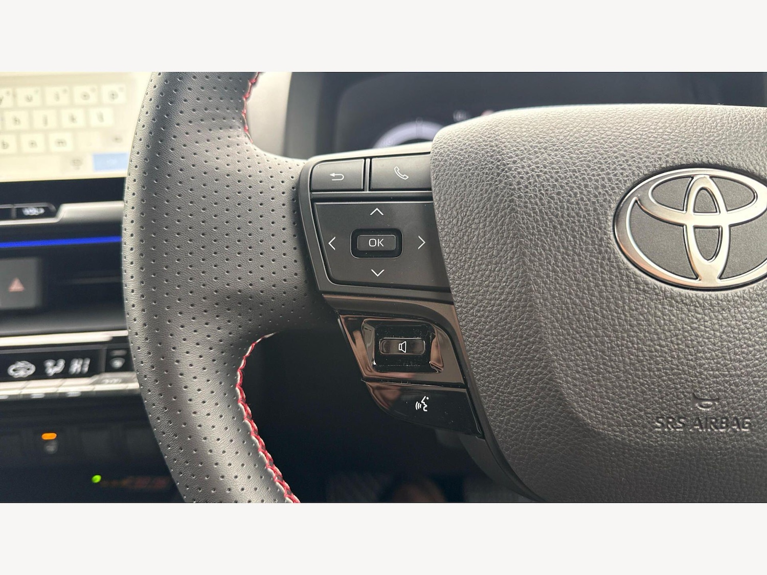 Used Toyota C-HR for sale - 77793390: Photo 31