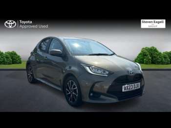 2023 (23) - 1.5 VVT-h Design Hatchback 5dr Petrol Hybrid E-CVT Euro 6 (s/s) (116 ps)