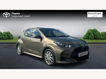 Used Toyota Yaris 2023 for sale - 79532645: Photo