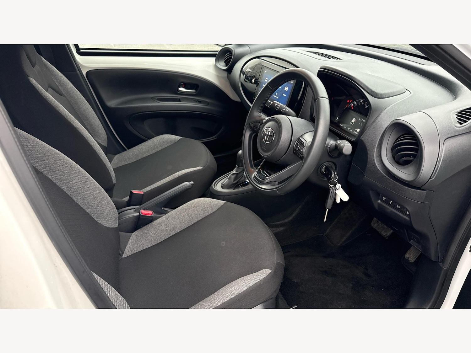 Used Toyota Aygo X 2024 for sale - 77411153: Photo 12
