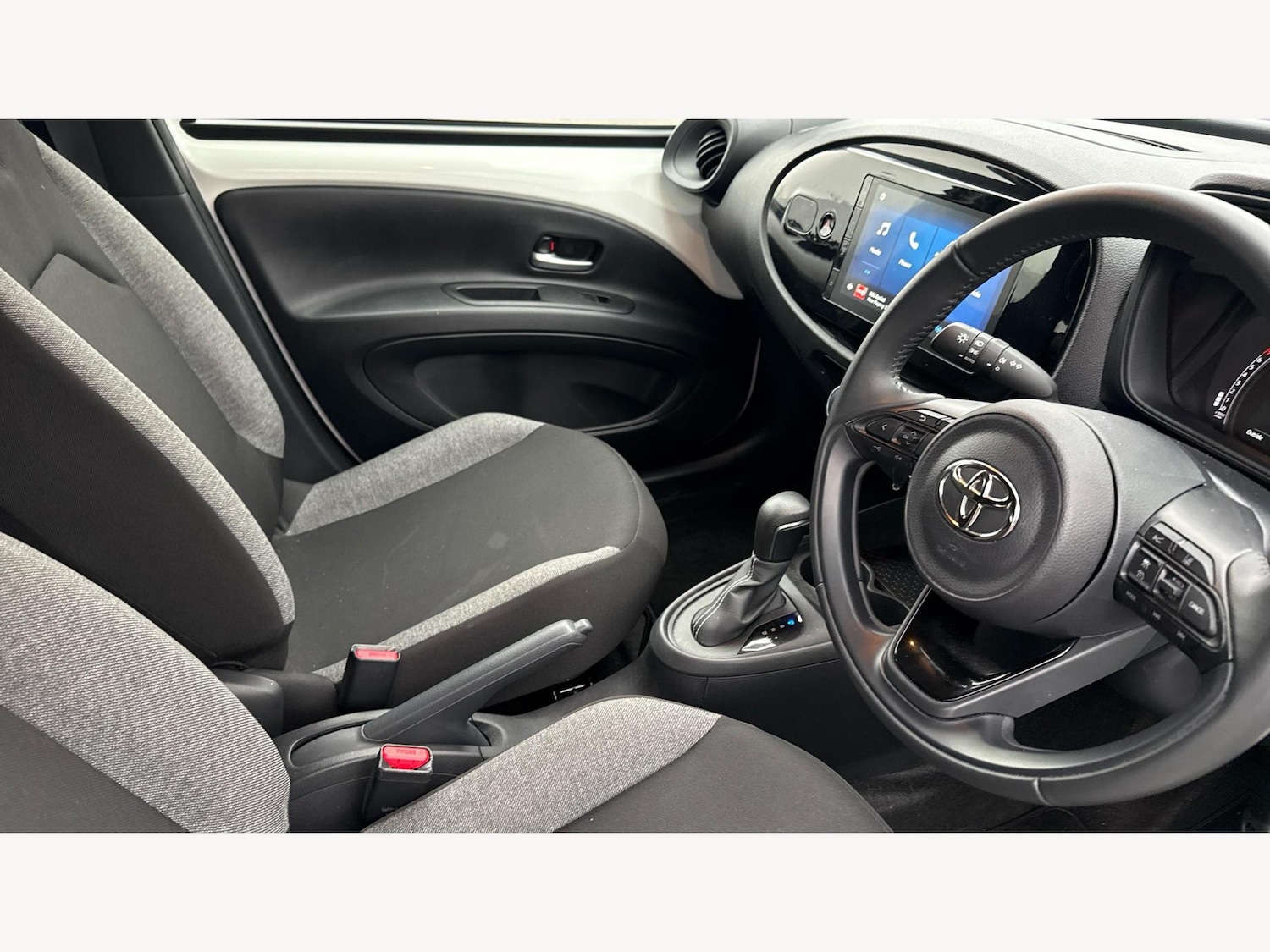 Used Toyota Aygo X 2024 for sale - 77411153: Photo 13