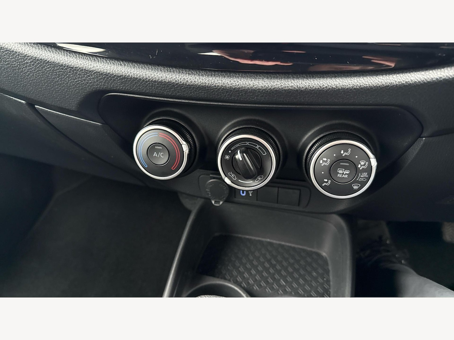 Used Toyota Aygo X 2024 for sale - 77411153: Photo 25