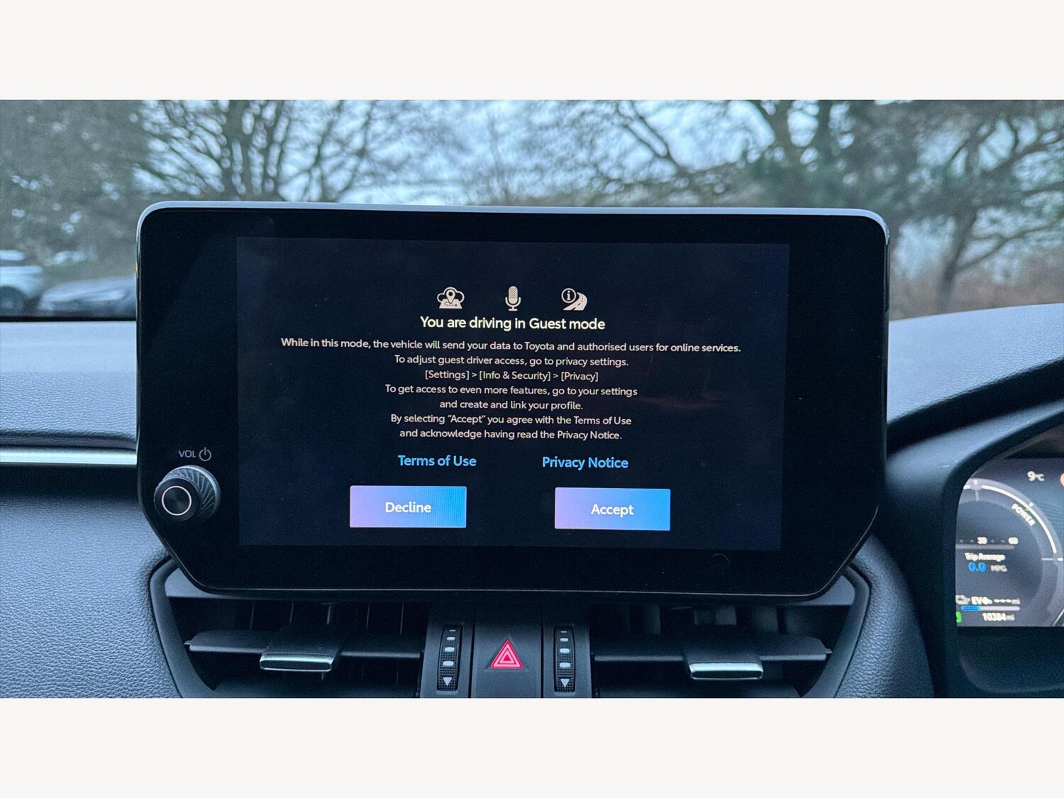 Used Toyota RAV4 for sale - 77304936: Photo 9