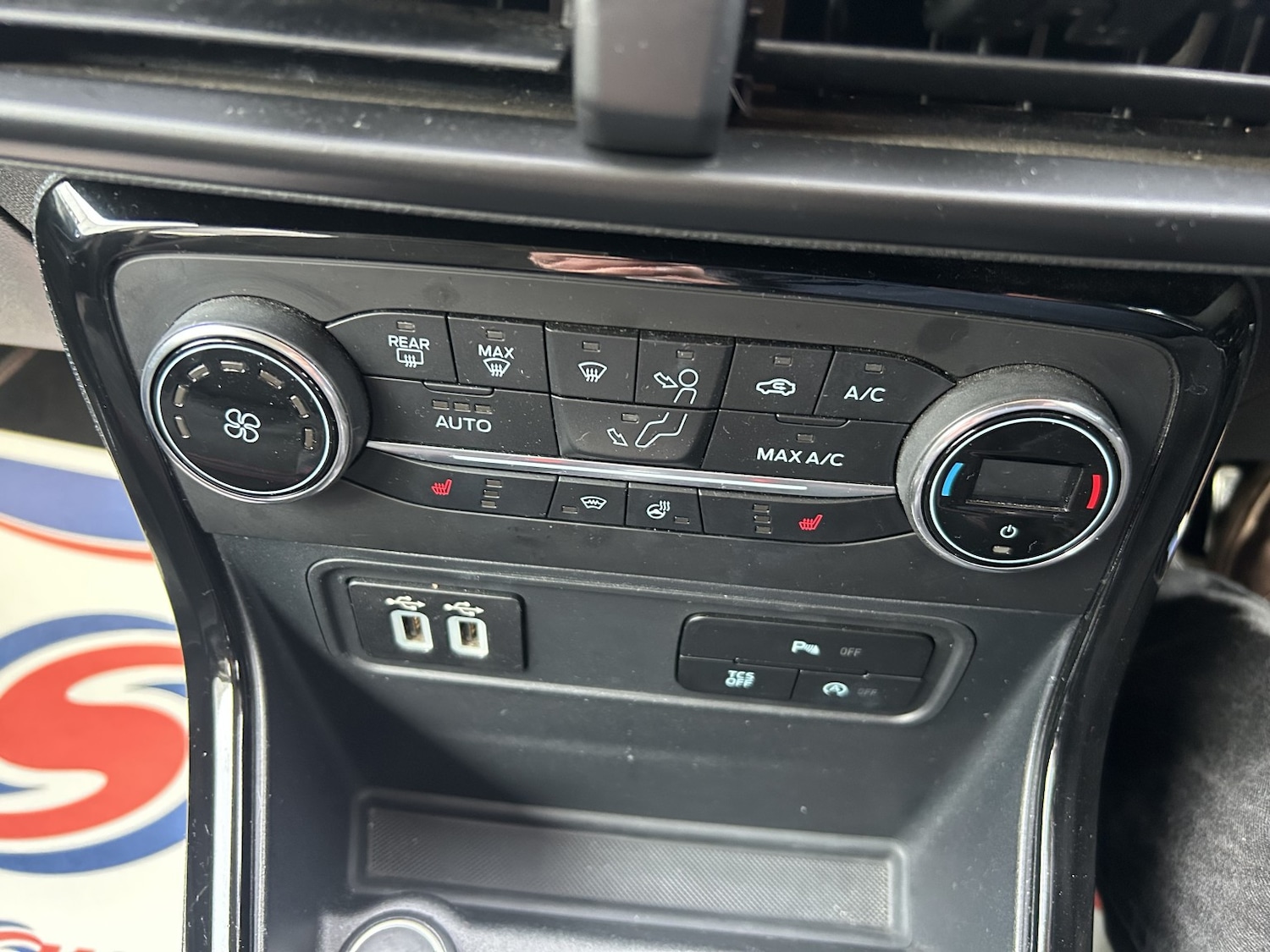 Used Ford Ecosport 2018 for sale - 77968754: Photo 17