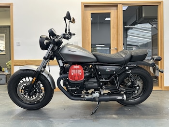 Used Moto Guzzi V9 2019 for sale - bike-77089766: Photo