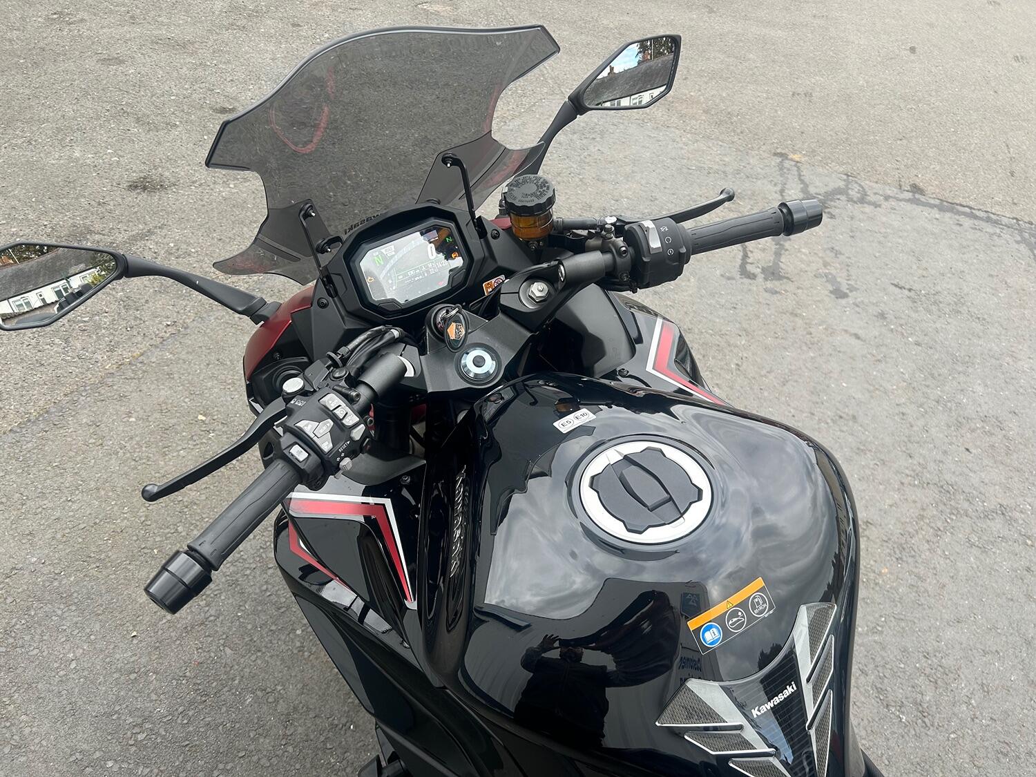 Kawasaki NINJA 1000SX