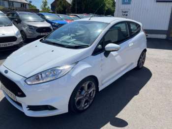 2015 - 1.6 T EcoBoost ST-1 3-Door