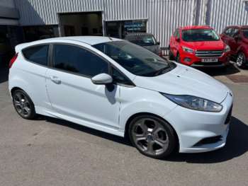 Used Ford Fiesta 2015 for sale - 74676867: Photo