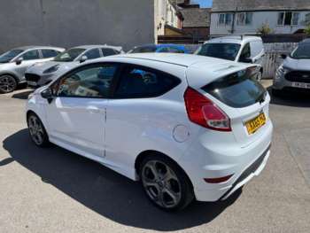 Used Ford Fiesta 2015 for sale - 74676867: Photo