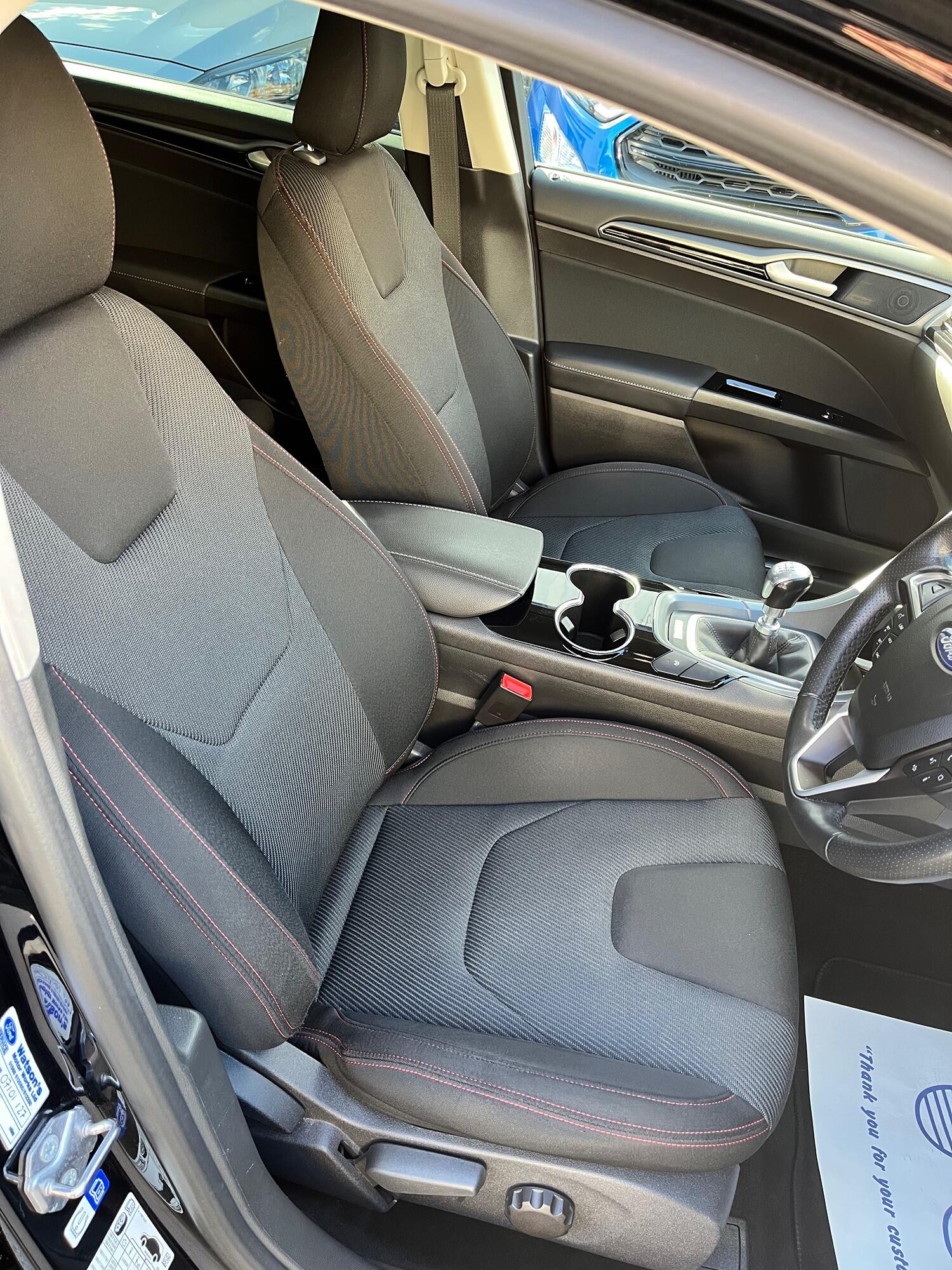 Used Ford Mondeo 2017 for sale - 76030602: Photo 10