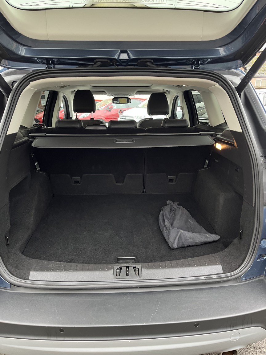 Used Ford Kuga 2019 for sale - 77438327: Photo 11