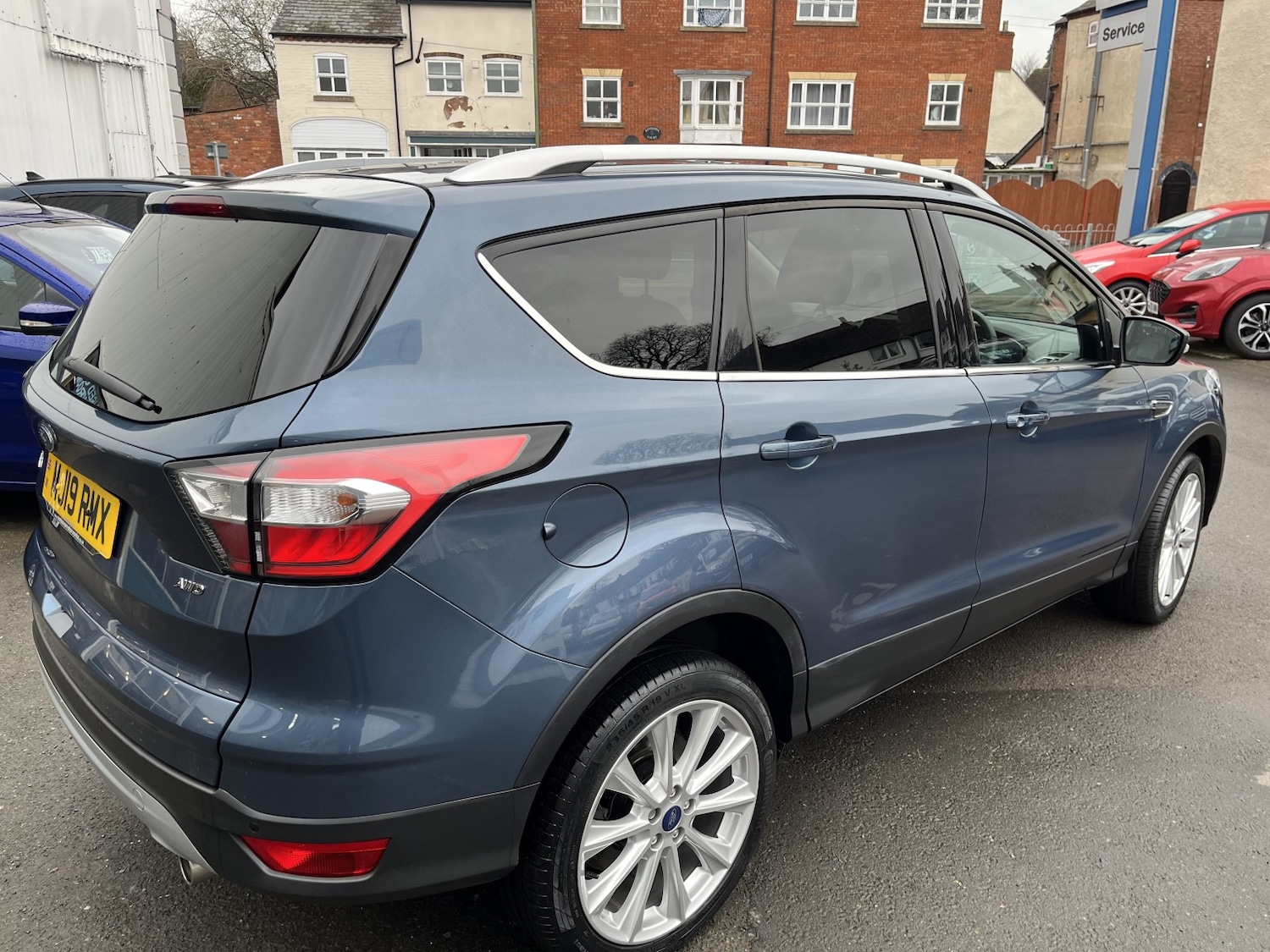 Used Ford Kuga 2019 for sale - 77438327: Photo 2