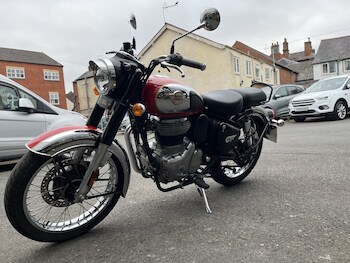 Used Royal Enfield CLASSIC 2023 for sale - bike-79216177: Photo