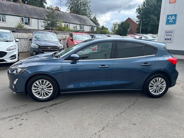 Used Ford Focus 2022 for sale - 75428793: Photo 5