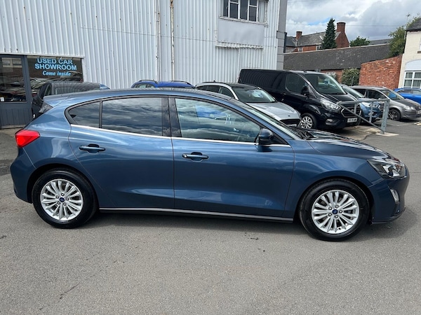 Used Ford Focus 2022 for sale - 75428793: Photo 6