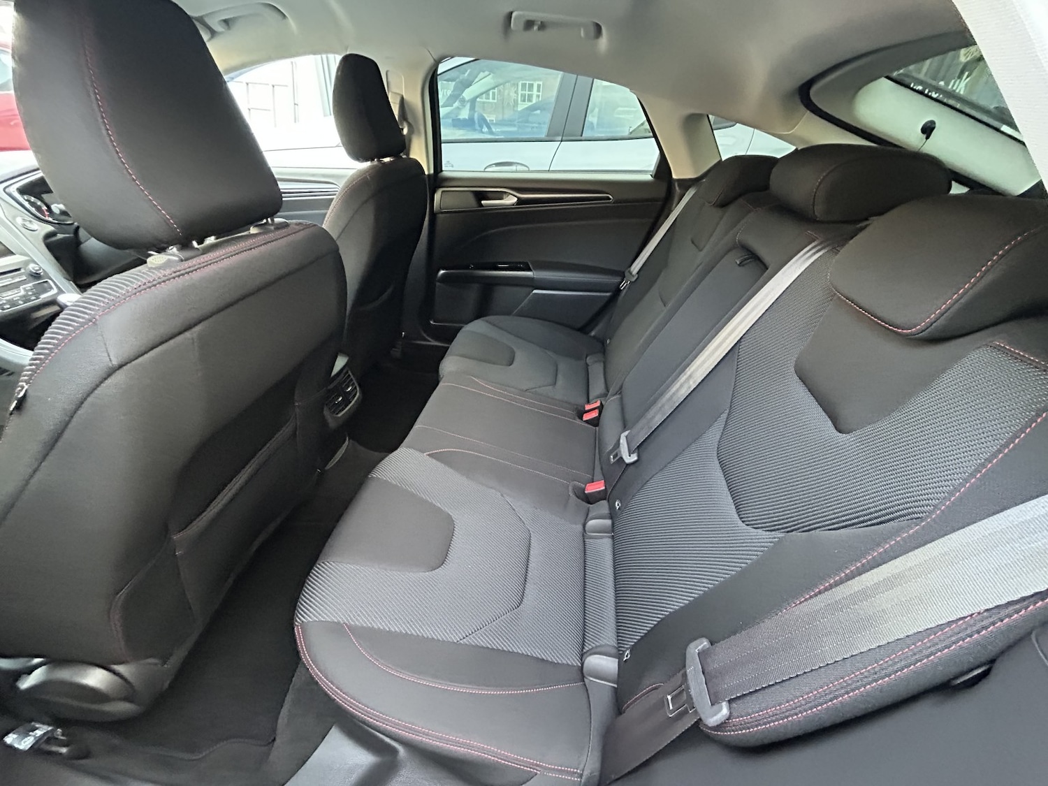 Used Ford Mondeo 2017 for sale - 77089755: Photo 12