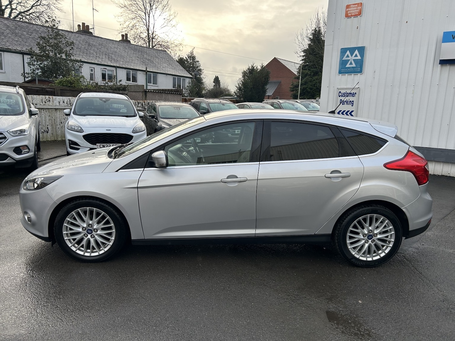 Used Ford Focus 2014 for sale - 77609945: Photo 14