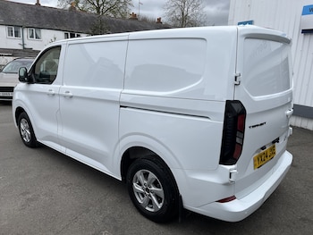Used Ford Transit Custom 2024 for sale - 78098143: Photo