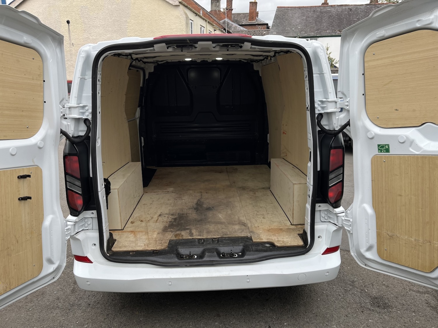 Used Ford Transit Custom 2024 for sale - 78098143: Photo 9